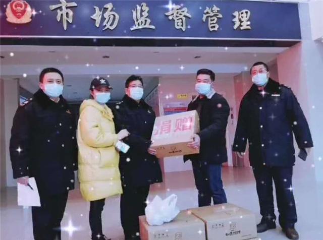 如意餛飩鹽城大豐店為中西醫院和市場監督管理局送去愛心食品