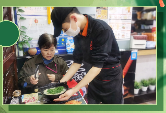 是真愛(ài)??！自己開(kāi)如意餛飩店后鼎力推薦8位親友齊開(kāi)店！店店爆滿！